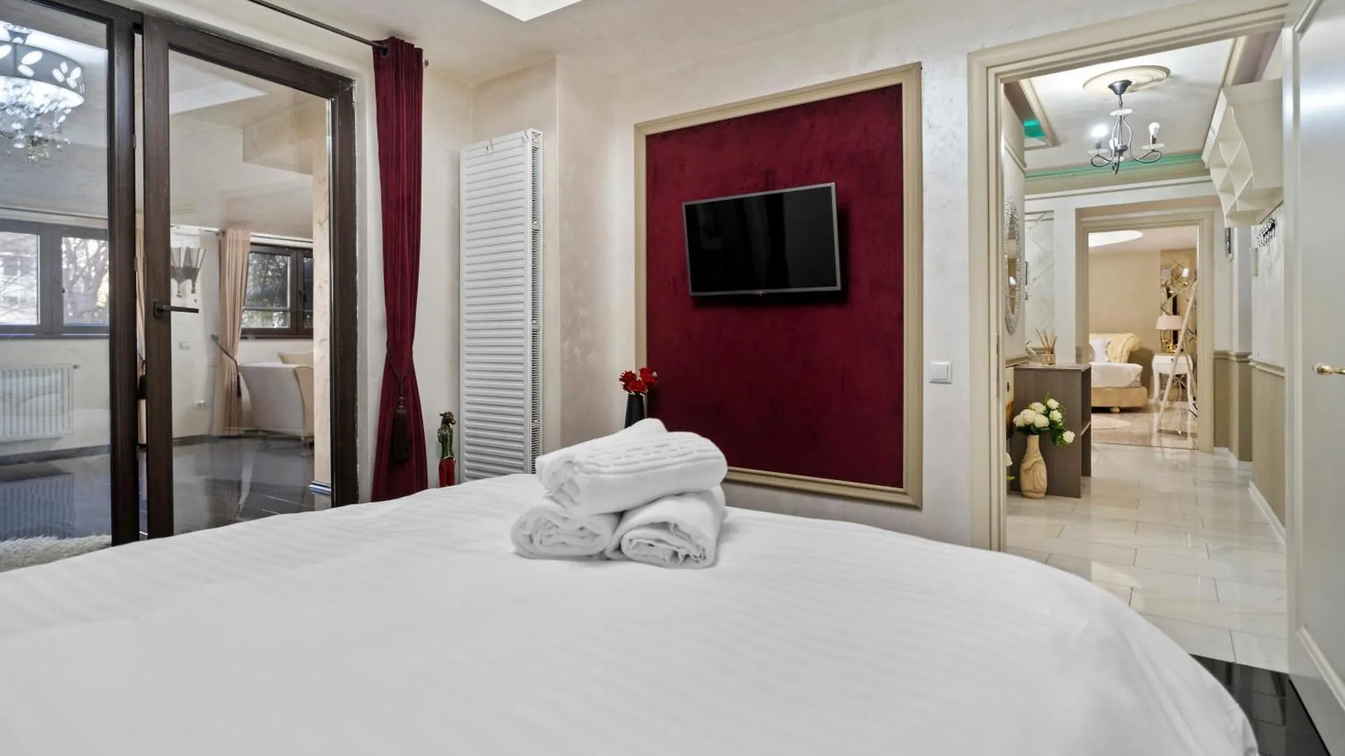 Classic Luxury At Bucharest Mall
